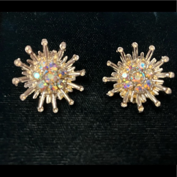 Jewelry - Vintage genuine aurora Borealis earrings